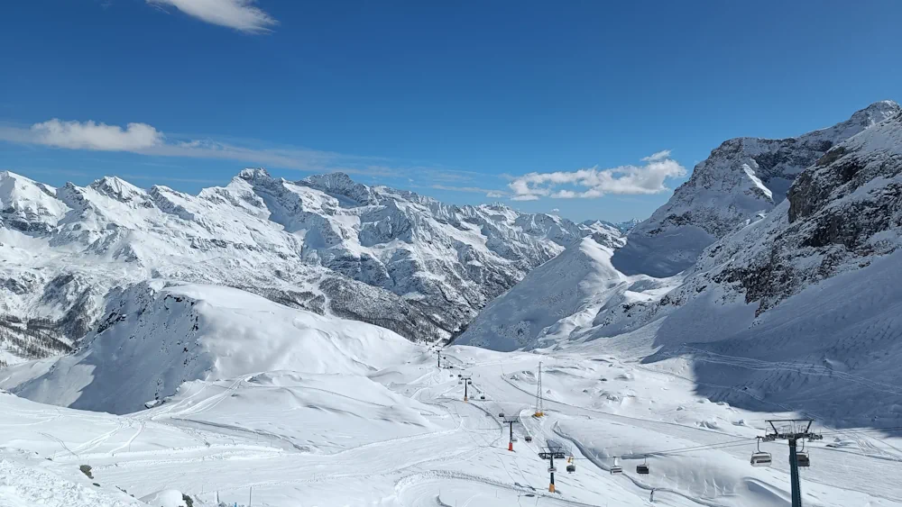 View down towards Gressoney