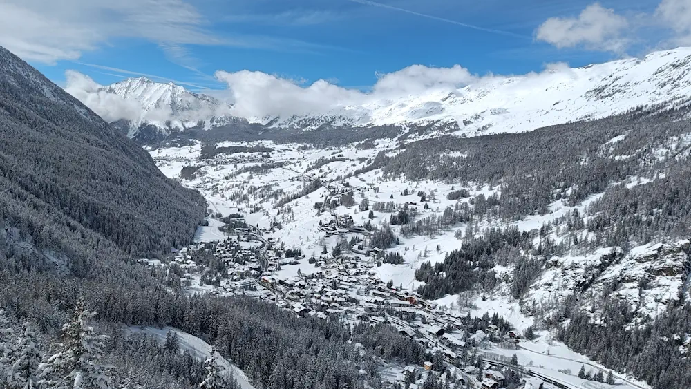 View over Champoluc